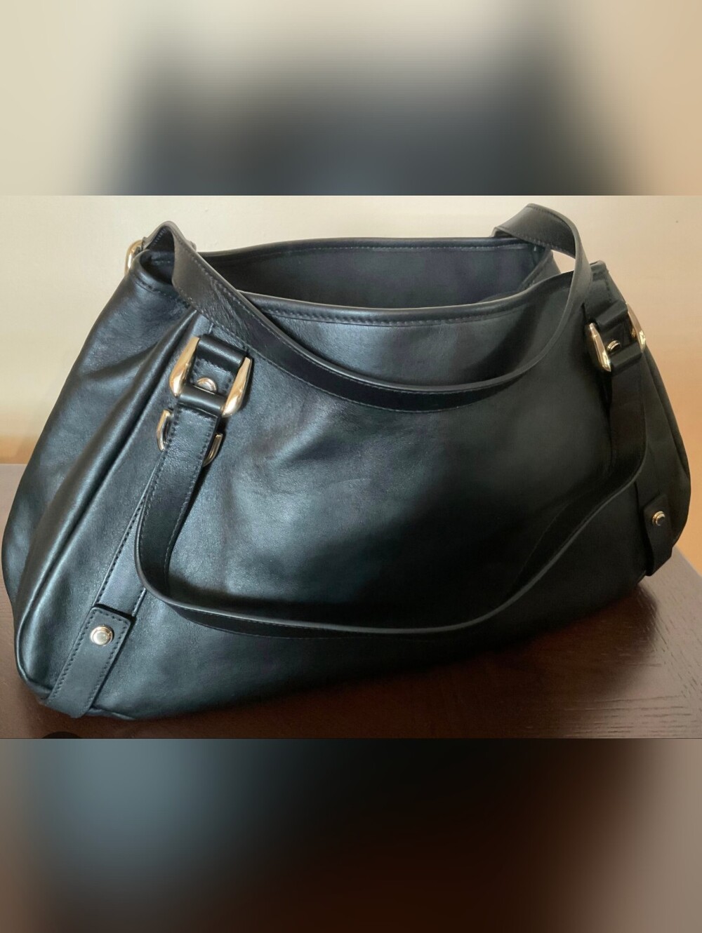 Authentic Gucci La Storia GG Handbag Soft Leather Medium Tote